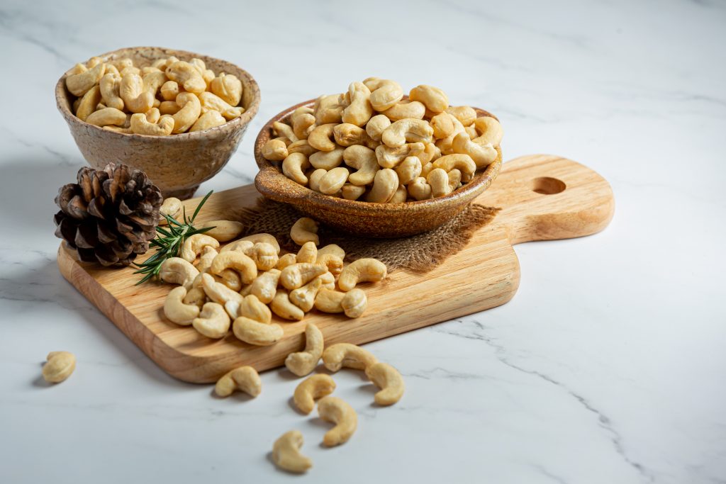How to Identify High Quality Cashew Nuts from Malaysian Suppliers