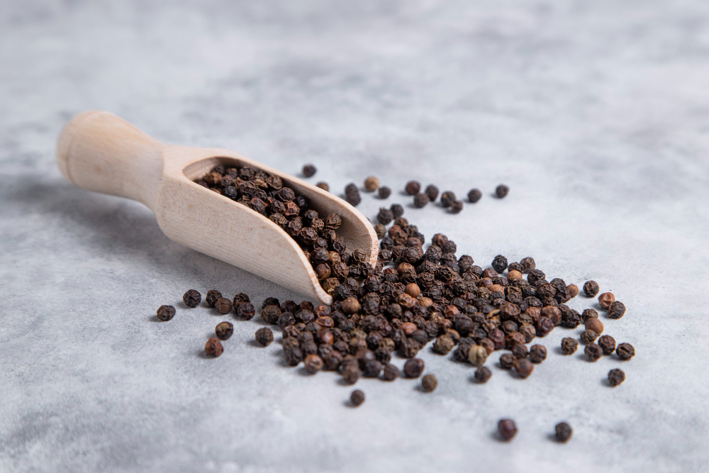 Bulk Black Pepper vs Retail Packaging: Which Is Better for Your Business?